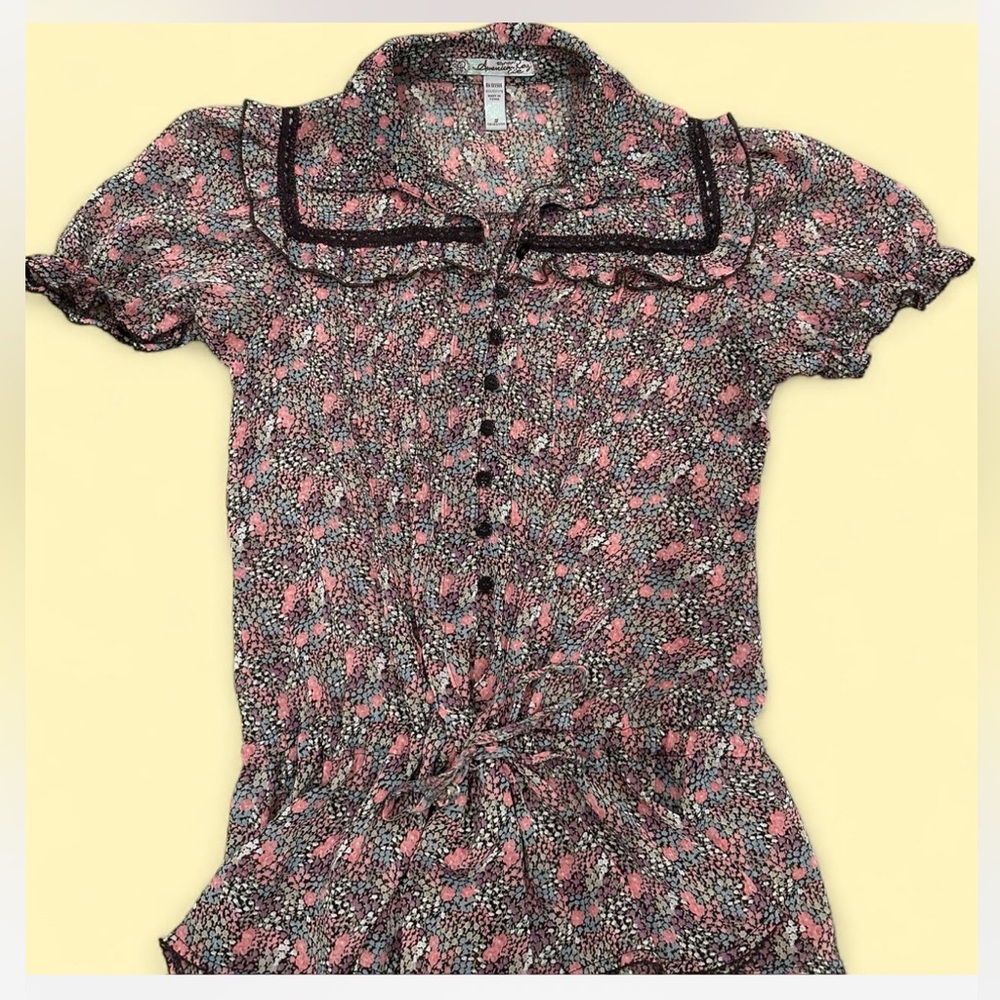 Vintage American Eagle Outfitters Pink and Black Floral Top